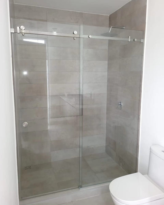 Puerta para Ducha Sistema Corrediza Modelo Lusso con Vidrio Temperado Claro esp 8 mm - Accesorios Satinados o Cromados